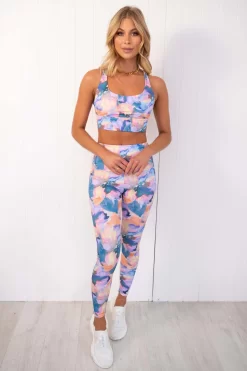 Onzie High Rise Legging - Flora Aura -Sportswear Shop DSC 5389 scaled