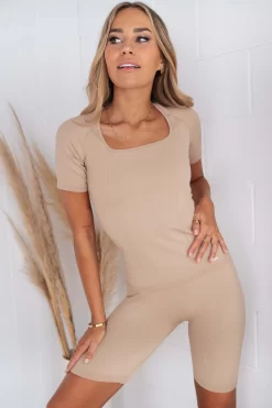 Aim'n Solid Beige Luxe Seamless Short Sleeve