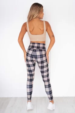 Aim'n Solid Beige Luxe Seamless Bra -Sportswear Shop DSC 8488 658654f3 573d 4eb6 86cd a4657b548572 scaled