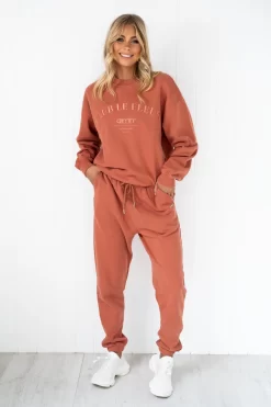 Aim'n Rouge CLFSweatpants -Sportswear Shop PUREDASH 0590 e23dcdff 4f1b 490e 9801 42748c7054c5 scaled