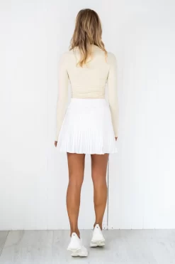 Aim'n White Pleat Skort -Sportswear Shop PUREDASH 1066 scaled