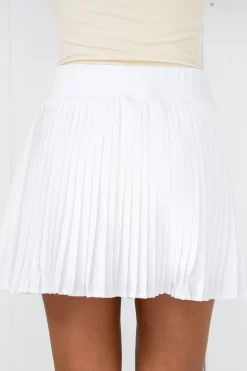 Aim'n White Pleat Skort -Sportswear Shop PUREDASH 1086 scaled