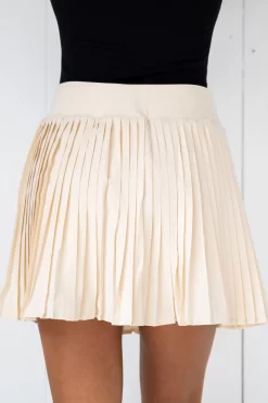 Aim'n Oat White Pleat Skort -Sportswear Shop PUREDASH 1184 scaled