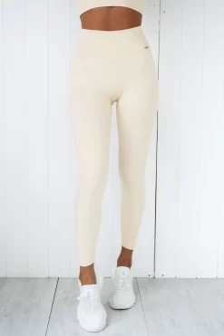 Aim'n Oat White Luxe Seamless Tights -Sportswear Shop PUREDASH 1477 scaled