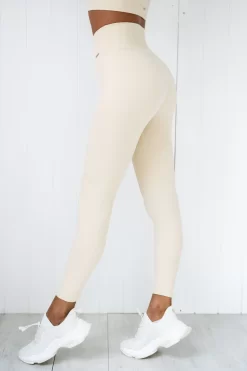 Aim'n Oat White Luxe Seamless Tights -Sportswear Shop PUREDASH 1481 scaled