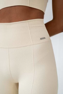 Aim'n Oat White Luxe Seamless Tights -Sportswear Shop PUREDASH 1486 scaled