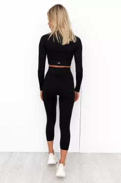 Aim'n Black Ribbed Seamless Long Sleeve Crop -Sportswear Shop PureDash 125 49318587 180e 4aeb bc64 a6d3ca9d727c