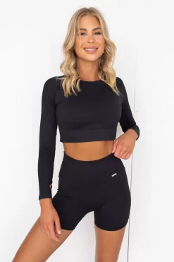 Aim'n Motion Seamless Crop Long Sleeve -Sportswear Shop PureDash 246 f4265bb5 085b 4a96 b8c2 a2d18d4f543c