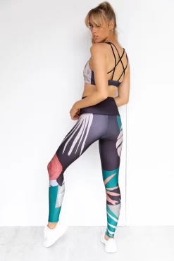 Onzie Graphic Mudra Bra - Midnight Palm 12 Onzie Graphic Mudra Bra - Midnight Palm -Sportswear Shop PureDash 255 40b60092 0758 4b4b 8357 2a1b162000a1