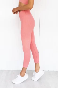 Aim'n Bubblegum Washed Ribbed Seamless 7/8 Tights 12 Aim'n Bubblegum Washed Ribbed Seamless 7/8 Tights -Sportswear Shop PureDash 452 e246cc67 2fed 46e7 973c b377188b8c5e