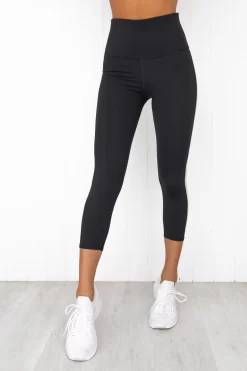 Offense Tight 7/8 -Sportswear Shop PureDash 51 008799da 23dd 4b73 aad0 6401d5ff18c2