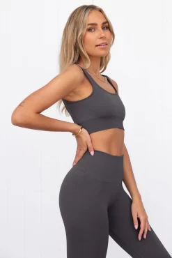 Aim'n Shadow Grey Ribbed Seamless Bra -Sportswear Shop PureDash 546 ecce2cbd b4b0 4622 a4ed 118327dec618