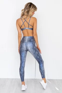 Onzie Mumba Foil Mudra Bra -Sportswear Shop PureDash 68 953796d3 1343 48e0 a764 dfd938f957ea