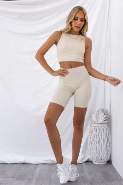 KG Luxe Crop Top - Cream -Sportswear Shop PureDash03 01 2023 450 f14e8b93 7a14 4646 a2ff 466d0b98e698