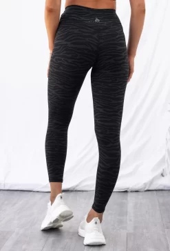 High Waist Leggings - Black Zebra 8 High Waist Leggings - Black Zebra -Sportswear Shop PureDash03 11 2022 1084