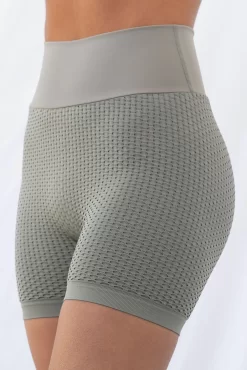 Honeycomb Scrunch Seamless Shorts - Khaki -Sportswear Shop PureDash03 11 2022 21