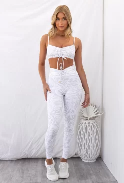 Wild Thing Pocket Legging - Snow 23 Wild Thing Pocket Legging - Snow -Sportswear Shop PureDash03 11 2022 361