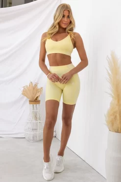 Level Up Scrunch Shorts - Butter 15 Level Up Scrunch Shorts - Butter -Sportswear Shop Taylah26 09 2022 349 1