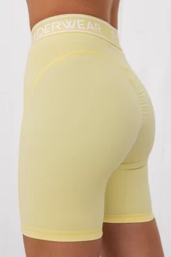 Level Up Scrunch Shorts - Butter 12 Level Up Scrunch Shorts - Butter -Sportswear Shop Taylah26 09 2022 369