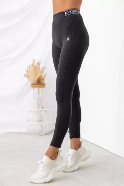 Level Up Scrunch Leggings - Black -Sportswear Shop Taylah26 09 2022 553